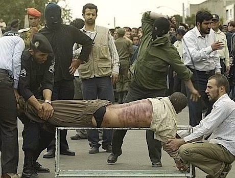 public-flogging-in-iran