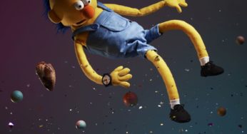 Don’t Hug Me I’m Scared